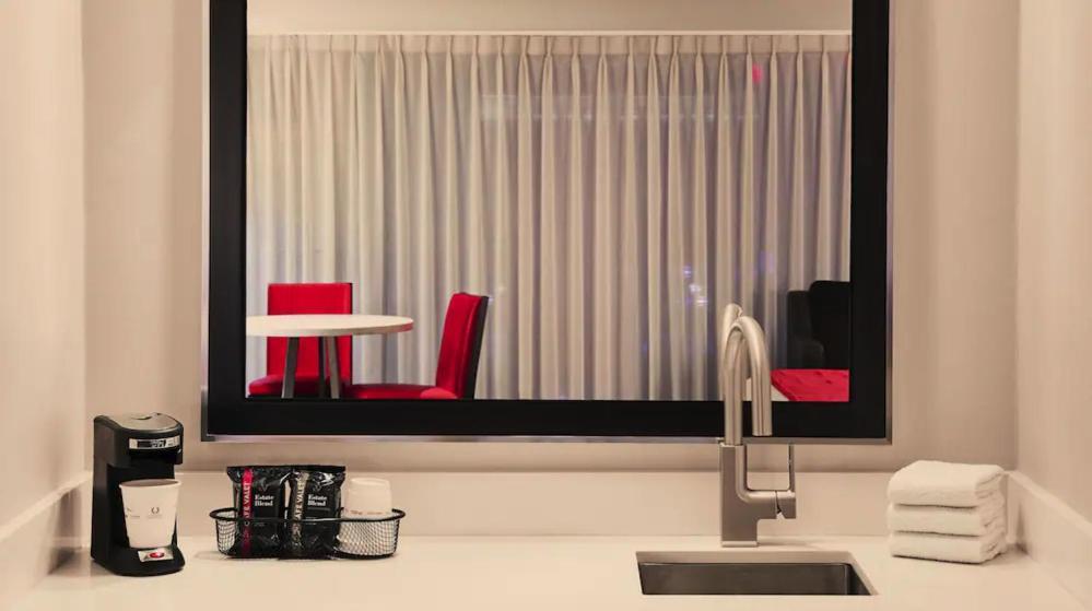2 Rooms Resort Studio Suite 