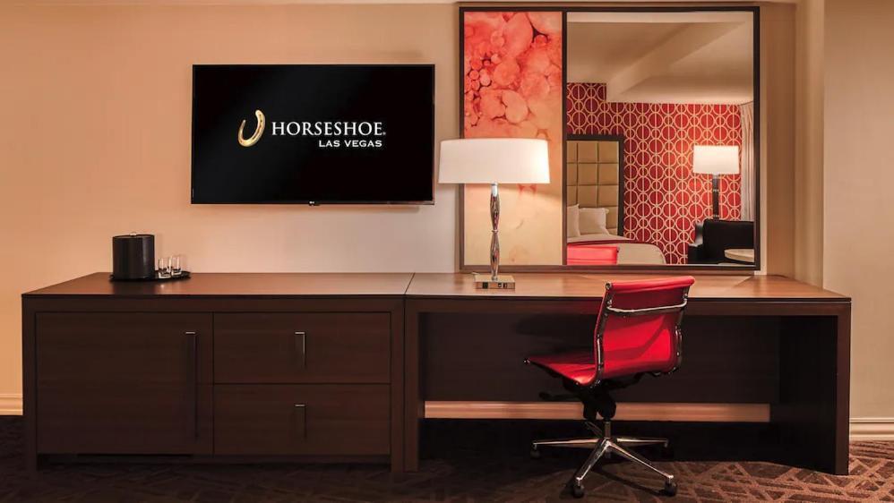 2 Rooms Resort Premium Suite Resort Tower Queen